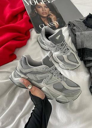 Стильні жіночі кросівки new balance 9060 grey
