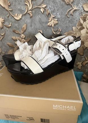 Босоножки michael kors