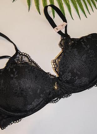 Меркживний бюст victoria's secret