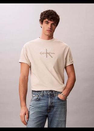 Футболка, футболочка calvin klein розмір м