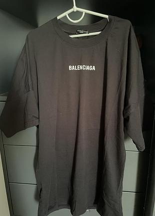 Balenciaga-футболка
