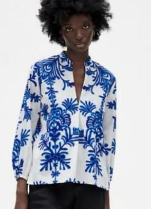 Zara рубашка с синим орнаментом, 100% коттон