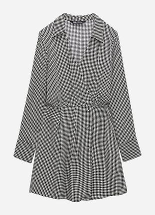 Коротка сукня zara з принтом «гусяча лапка», що має v-подібний виріз та довгі рукави.
