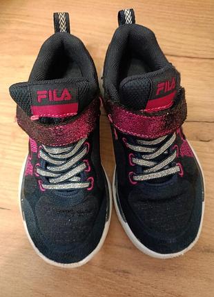 Кроссовки fila 28р