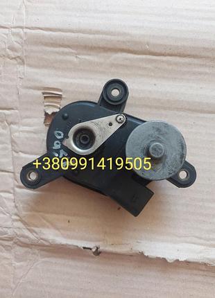 Сервопривід mercedes w211,w210,w203 a6111500794