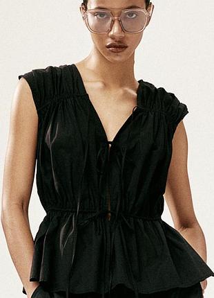 Топ на завʼязках h&m p.l