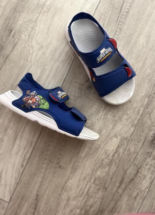 Дитячі сандалі босоніжки adidas