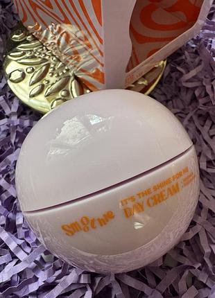 Розкішний денний крем-перфектор для ідеальної шкіри glow smoothie «it’s the shine for me» day cream, 50ml