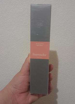 На подарунок! surrender her avon ейвон