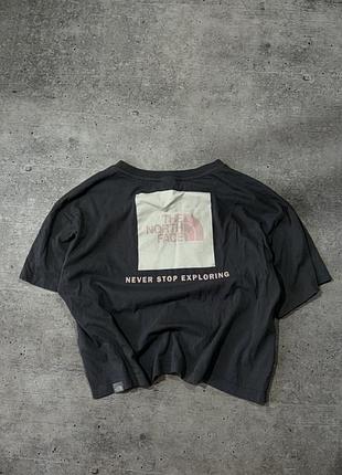 Укорочена футболка the north face big logo