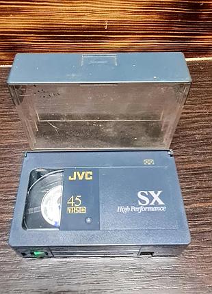 Компактна відеокасета jvc sx 45, призначена для використання у відеокамерах формату vhs-c