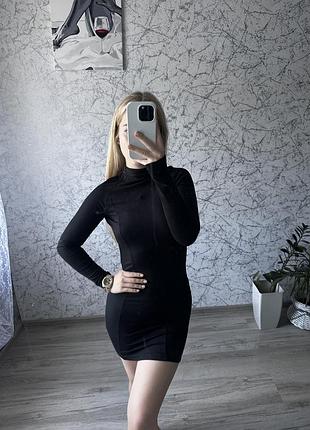 Сукня жіноча