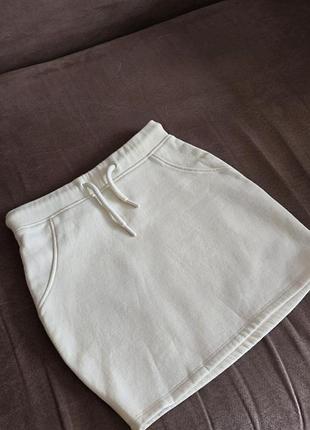 Спідниця bershka молочна xs, довжина з8 см, ідеальний стан