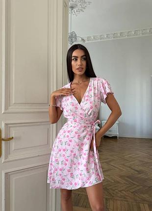Нежное летнее женское платье