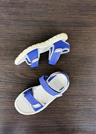 Дитячі босоніжки р.28, стопа 17см. сандалі для хлопчика  clarks surfing tide сині