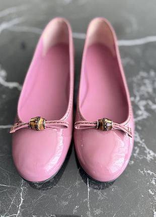 Gucci балетки gucci з лакованої шкіри bamboo серія (оригінал)