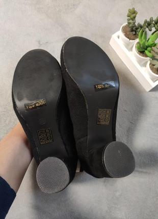 Черевики-шкарпетки чорні ботильйони чоботи-панчохи круглий каблук8 фото