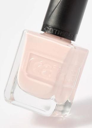 Лак для нігтів catrice gel affair nail lacquer 004 rosy bowtastic