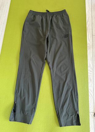 Спортивні штани new balance ,