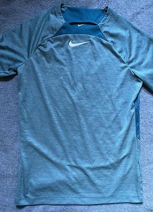 Мужская спортивная футболка nike
