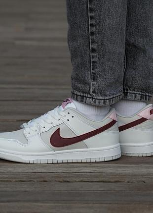 Кросівки nike sb dunk white red