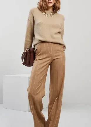 Отличные шерстяные брюки max mara