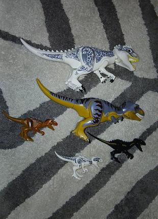 Динозаври лего 3
