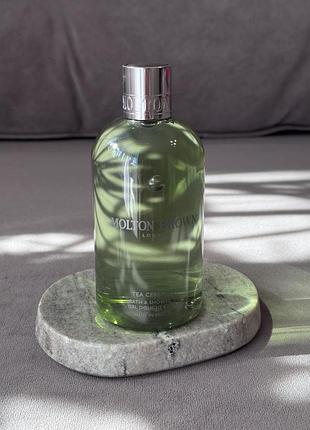 Гель для душу та ванни molton brown tea ceremony bath &amp; shower gel 300мл