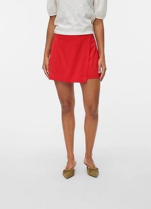 Жіночі бежеві шорти vero moda l