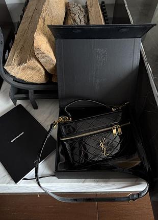 Saint laurent gaby vanity lacquered leather bag black (брендована коробка)