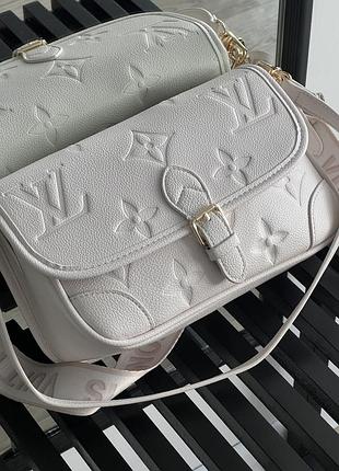 Сумка louis vuitton стегана на два ременця білий