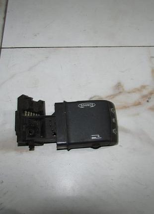Підрульовий перемикач магнітоли 8200103769 renault megane ii 03-09