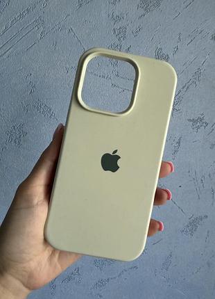 Силіконовий чохол для iphone 14 pro
