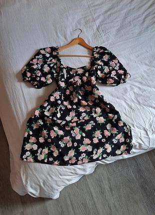 Женское черное платье в розы с рукавами фонариками h&amp;m