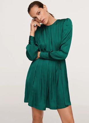 Сукня сатинова смарагдового кольору mango р.m