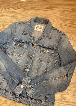 Жіночий джинсовий піджак zara