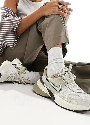 Женские кроссовки nike v2k run (fd0736-103)