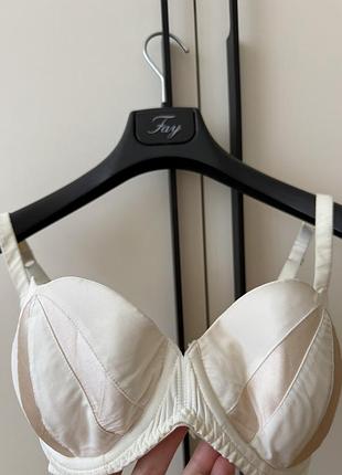 Agent provocateur бюстгальтер