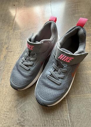 Кросівки nike оригінал для дівчинки