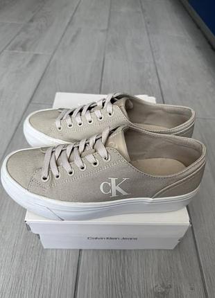 Жіночі низькі кеді calvin klein
