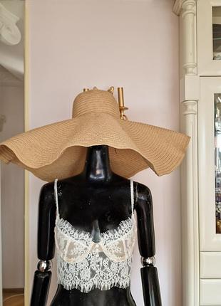 Трендовий гігантський капелюх у стилі jacquemus (діаметр 71 см) — абсолютно новий