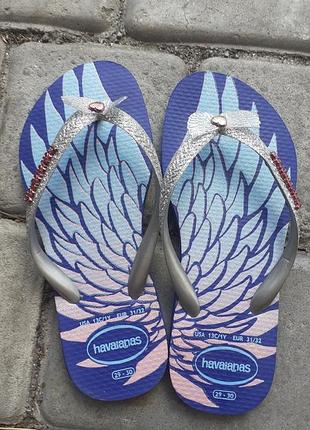 Шлепанцы детские havaianas kids slim glitter iiбразилия  marine blue украшен блестящими ремешками принтом в виде крыльев ангела.eu 31-32,ст.19см.6-9л.