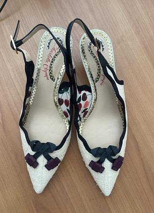 Туфлі charlotte olympia