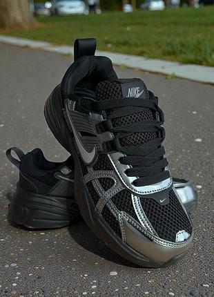 Жіночі кросівки nike v2k run black metallic silver