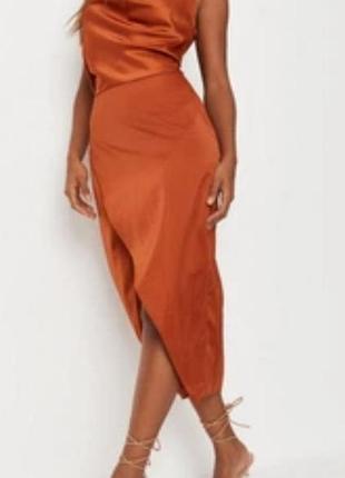 Платье платье из атласной ткани фирмы asos luxe