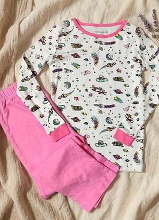Пижама 4-5 р 110 см primark