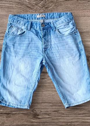 Джинсовые шорты мужские от bershka