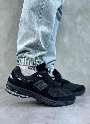 Чоловічі кросівки new balance 2002r black