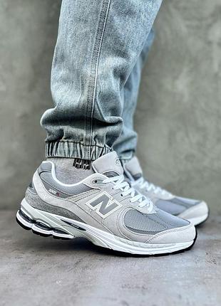 Чоловічі кросівки new balance 2002r gray