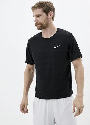 Оригінальна бігова футболка nike dri-fit miler (m)